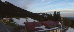 Archived image Webcam Middle station Nesselwang 05:00