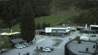 Archived image Webcam Lofereralmbahn 1 base station 17:00