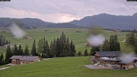 Archived image Webcam Almenwelt Lofer: hiking trail and cross country skiing trail 17:00