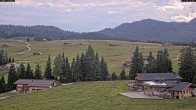 Archiv Foto Webcam Almenwelt Lofer: Rundwanderweg und Höhenloipe 17:00