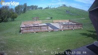 Archiv Foto Webcam Bunny Hill (Skigebiet Sunridge, Alberta) 11:00