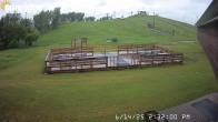 Archiv Foto Webcam Bunny Hill (Skigebiet Sunridge, Alberta) 13:00