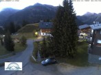 Archiv Foto Webcam Oberlech: Pension Berger 05:00
