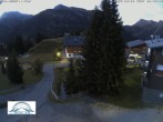 Archiv Foto Webcam Oberlech: Pension Berger 05:00