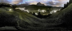 Archiv Foto Webcam Panorama über Wolkenstein 23:00