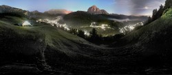 Archiv Foto Webcam Panorama über Wolkenstein 23:00