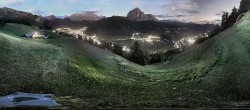 Archiv Foto Webcam Panorama über Wolkenstein 21:00
