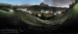 Archived image Webcam Panoramic view of Wolkenstein 19:00