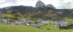 Archived image Webcam Panoramic view of St. Christina 11:00