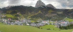 Archived image Webcam Panoramic view of St. Christina 17:00