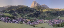 Archiv Foto Webcam Panorama über St. Christina 05:00