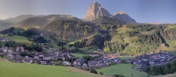 Archiv Foto Webcam Panorama über St. Christina 06:00