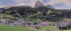 Archived image Webcam Panoramic view of St. Christina 17:00