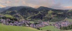 Archiv Foto Webcam Panorama über St. Christina 05:00