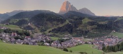Archiv Foto Webcam Panorama über St. Christina 05:00