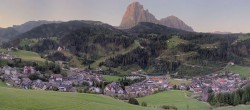 Archiv Foto Webcam Panorama über St. Christina 05:00