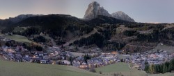 Archived image Webcam Panoramic view of St. Christina 05:00