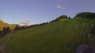 Archiv Foto Webcam Nassfeld: Blick Sonnleitn 19:00
