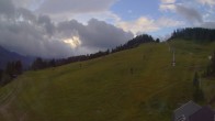 Archiv Foto Webcam Nassfeld: Blick Sonnleitn 19:00