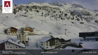 Archiv Foto Webcam Zürs: Hotel Arlberghaus 13:00