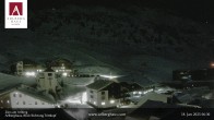 Archiv Foto Webcam Zürs: Hotel Arlberghaus 05:00