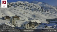 Archiv Foto Webcam Zürs: Hotel Arlberghaus 11:00