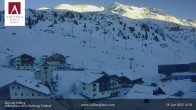 Archiv Foto Webcam Zürs: Hotel Arlberghaus 15:00