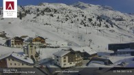 Archiv Foto Webcam Zürs: Hotel Arlberghaus 13:00