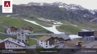 Archiv Foto Webcam Zürs: Hotel Arlberghaus 05:00