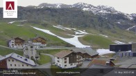 Archiv Foto Webcam Zürs: Hotel Arlberghaus 06:00
