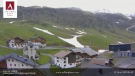 Archiv Foto Webcam Zürs: Hotel Arlberghaus 05:00