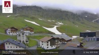 Archiv Foto Webcam Zürs: Hotel Arlberghaus 17:00