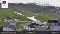 Archiv Foto Webcam Zürs: Hotel Arlberghaus 09:00