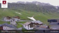 Archiv Foto Webcam Zürs: Hotel Arlberghaus 11:00