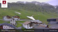 Archiv Foto Webcam Zürs: Hotel Arlberghaus 15:00