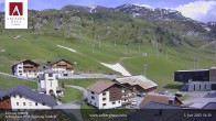 Archiv Foto Webcam Zürs: Hotel Arlberghaus 15:00