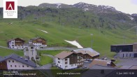 Archiv Foto Webcam Zürs: Hotel Arlberghaus 11:00