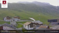 Archiv Foto Webcam Zürs: Hotel Arlberghaus 05:00
