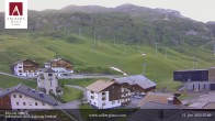 Archiv Foto Webcam Zürs: Hotel Arlberghaus 06:00