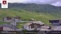 Archiv Foto Webcam Zürs: Hotel Arlberghaus 09:00