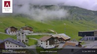Archiv Foto Webcam Zürs: Hotel Arlberghaus 11:00