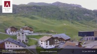 Archiv Foto Webcam Zürs: Hotel Arlberghaus 05:00