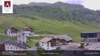 Archiv Foto Webcam Zürs: Hotel Arlberghaus 06:00