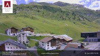 Archiv Foto Webcam Zürs: Hotel Arlberghaus 13:00