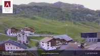 Archiv Foto Webcam Zürs: Hotel Arlberghaus 05:00