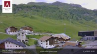 Archiv Foto Webcam Zürs: Hotel Arlberghaus 15:00
