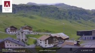 Archiv Foto Webcam Zürs: Hotel Arlberghaus 11:00