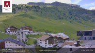 Archiv Foto Webcam Zürs: Hotel Arlberghaus 11:00