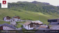 Archiv Foto Webcam Zürs: Hotel Arlberghaus 13:00