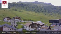 Archiv Foto Webcam Zürs: Hotel Arlberghaus 11:00